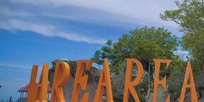 Wisata Surga Dunia Pulau Larea-rea Sinjai